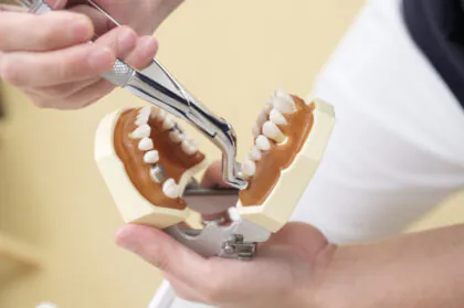 歯医者で「歯を抜くしかない」と言われた人へ